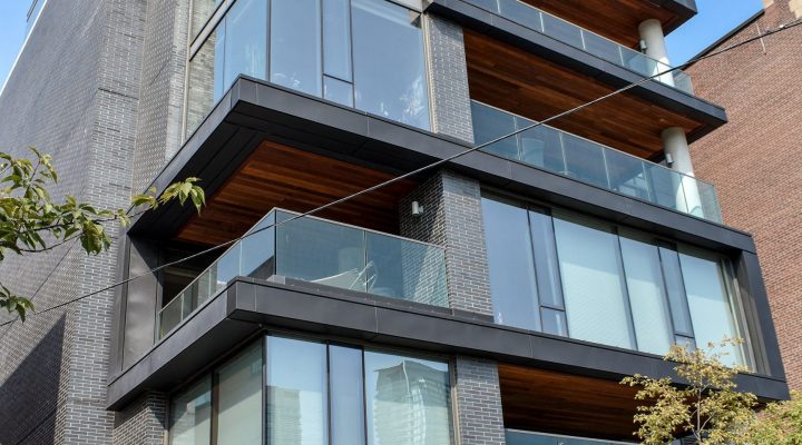 Stephenson Wins 2 Pug Awards